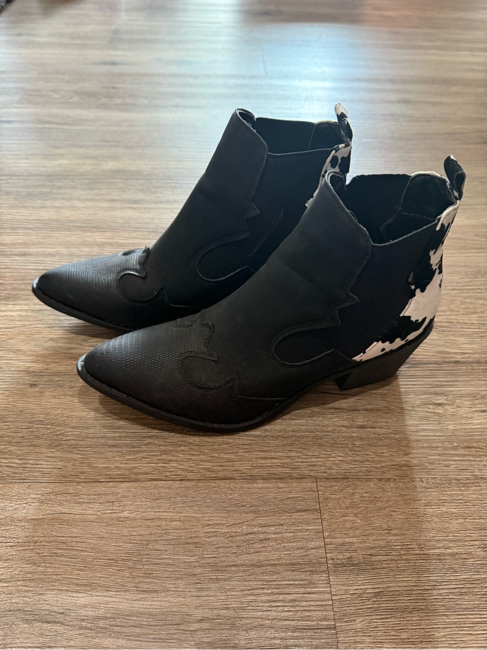 Black Cowgirl Cowprint Accent Western Ankle Boots - Women